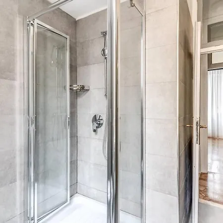 Lovely Renovated Flat By Vatican Apartment